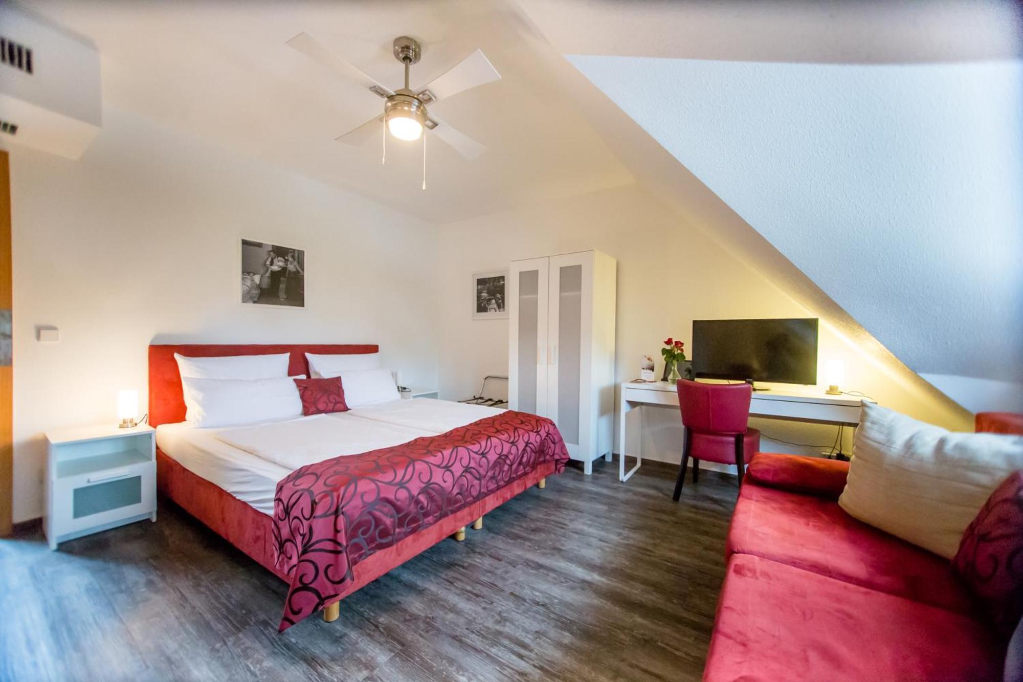 Landhotel Zum Baggernpuhl Wachow Екстериор снимка