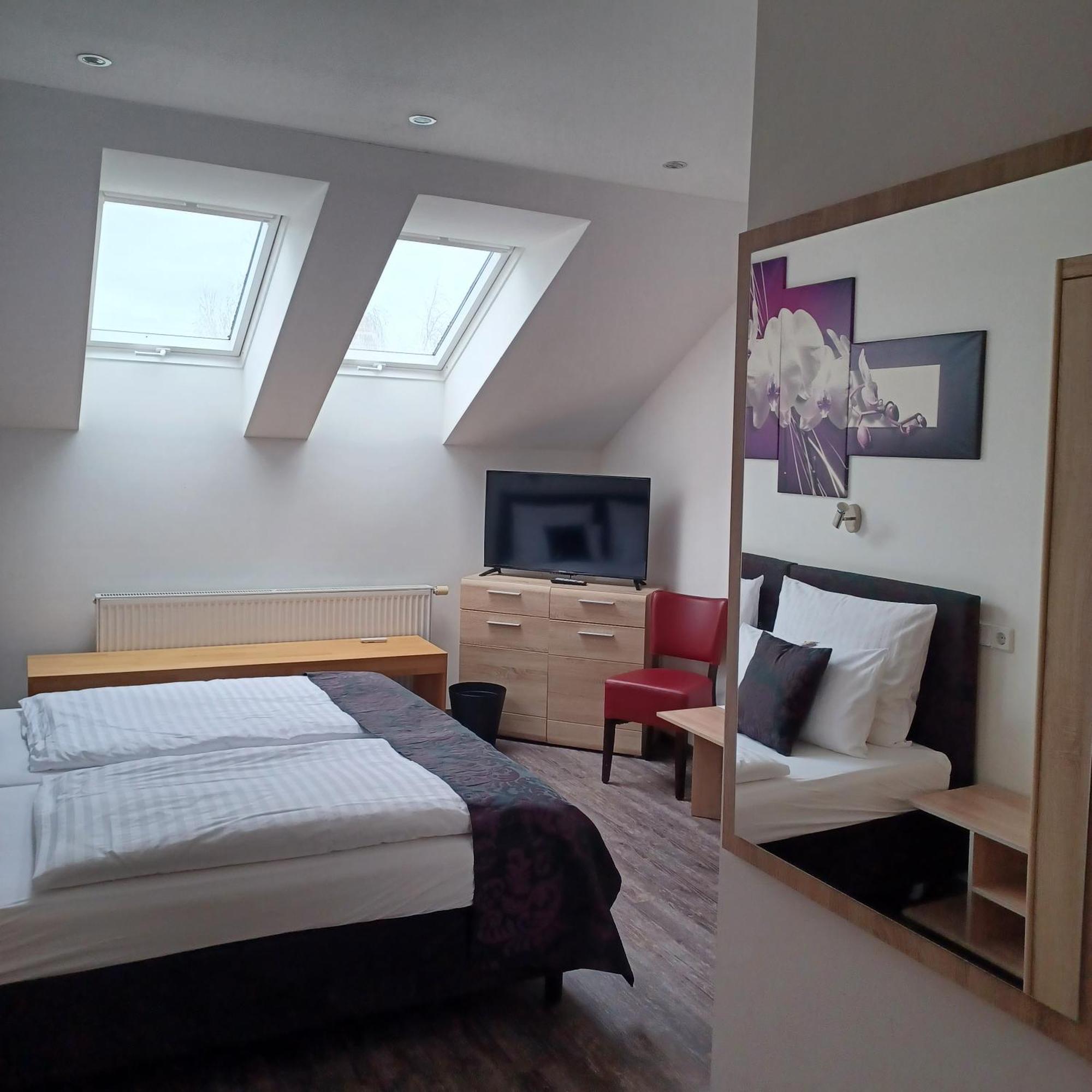 Landhotel Zum Baggernpuhl Wachow Стая снимка