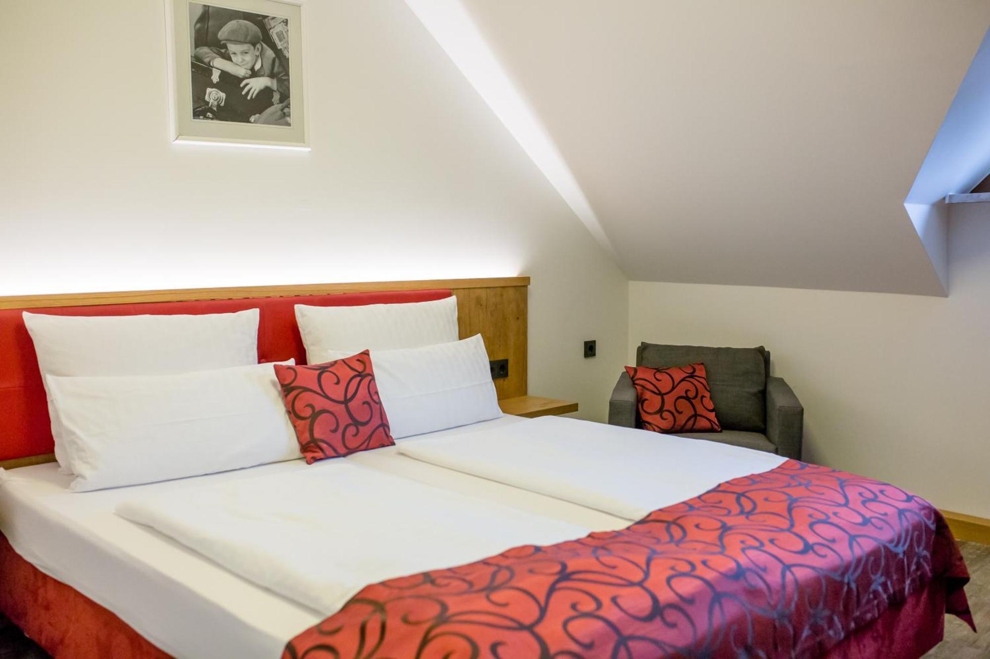 Landhotel Zum Baggernpuhl Wachow Екстериор снимка