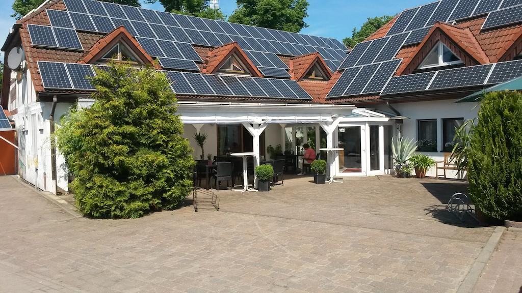 Landhotel Zum Baggernpuhl Wachow Екстериор снимка
